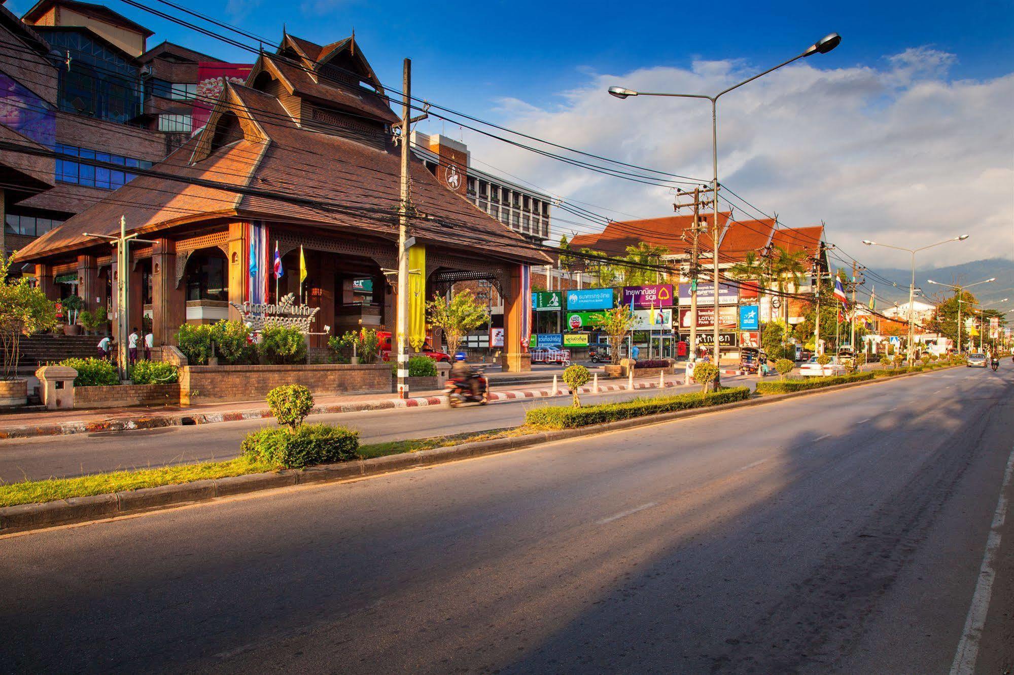 Hotel Baan Din Ki Chiang Mai Zewnętrze zdjęcie