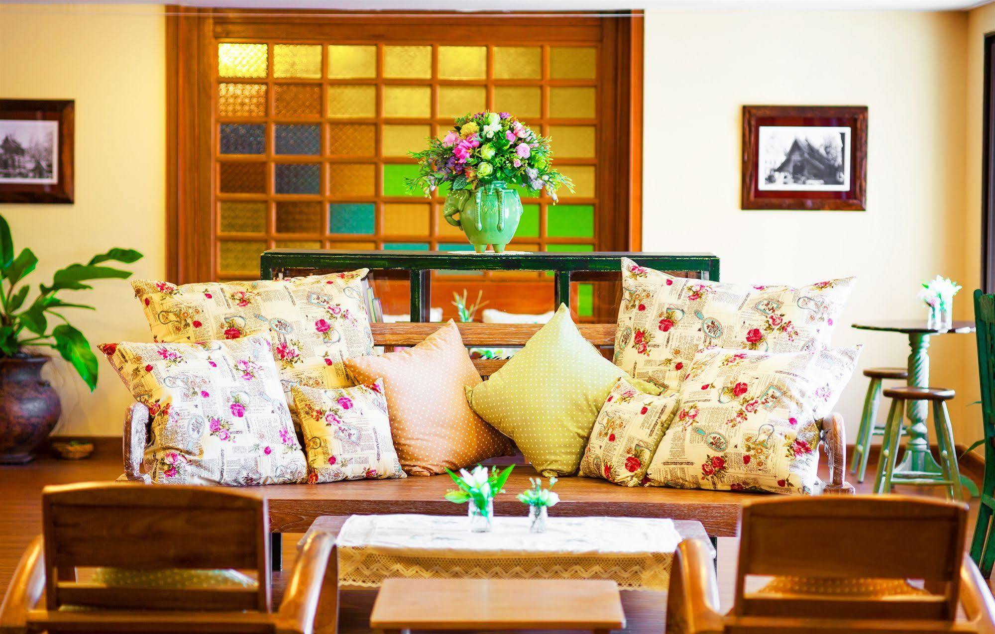 Hotel Baan Din Ki Chiang Mai Zewnętrze zdjęcie